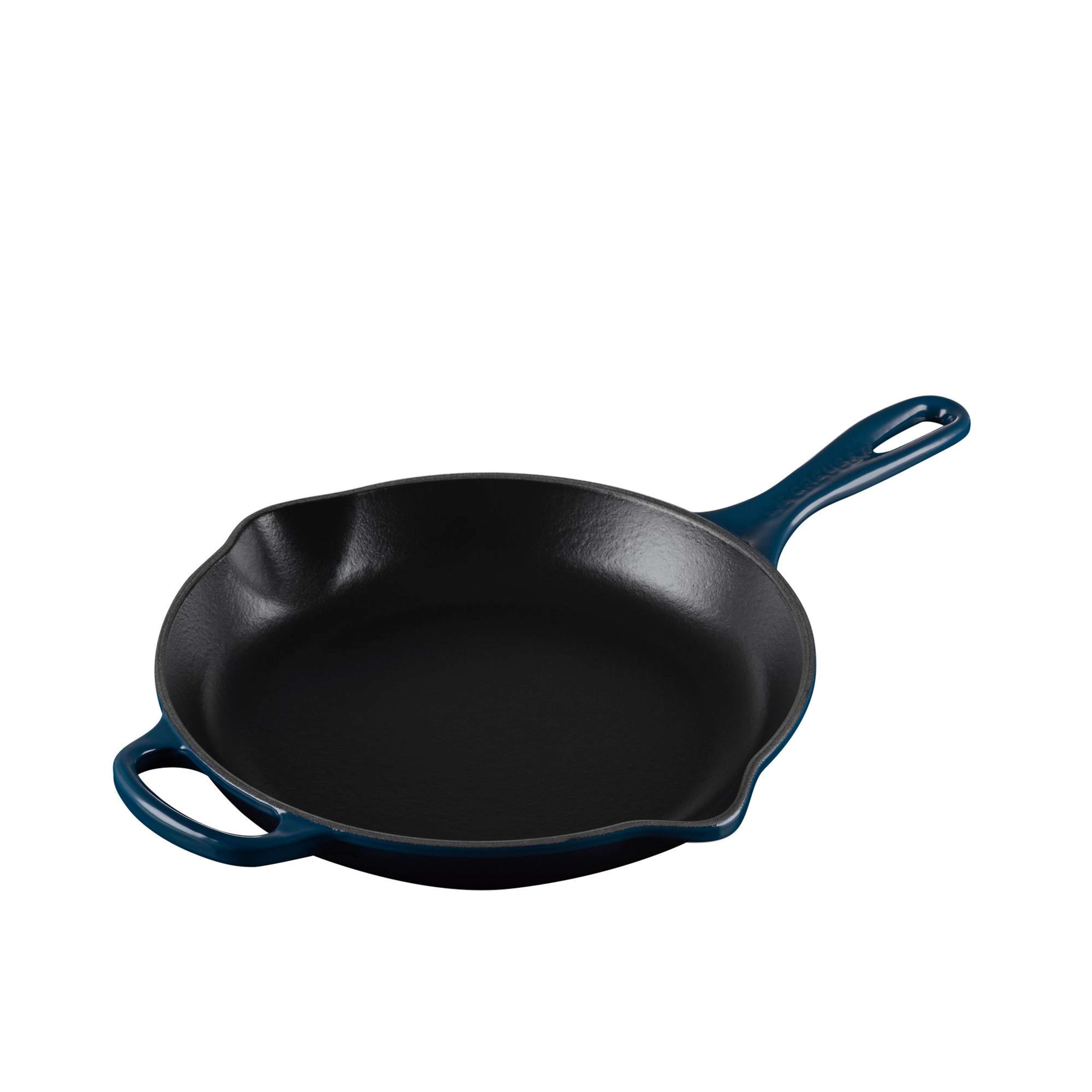 希少 Le Creuset 限定色 Skillet 26cm Le Creuset Signature Cast Iron Round Skillet 26cm Azure Blue